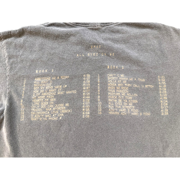 2Pac All Eyez On Me Shirt Mens Large Black Gray Album Tracklist Graphic Tupac - Picture 7 of 7